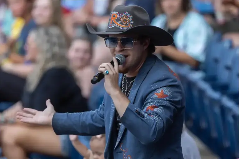 August 14, 2026, Wilmington, Delaware, U.S.A.: Broadcast Entertainer BRETT LOFTIS entertains the crowd during a professional baseball game on Friday, Aug. 14, 2026, at Frawley Stadium in Wilmington, Del. (Credit Image: © Saquan Stimpson/ZUMA Press Wi