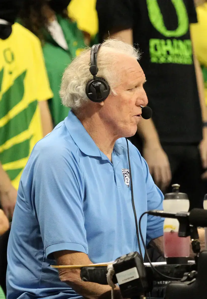 December 5, 2021: Trailblazer great Bill Walton provides commentary during the NCAA basketball game between the Arizona State University and the Oregon Ducks at Matthew Knight Arean, Eugene, OR. Larry C. Lawson/CSM (Cal Sport Media via AP Images)(C