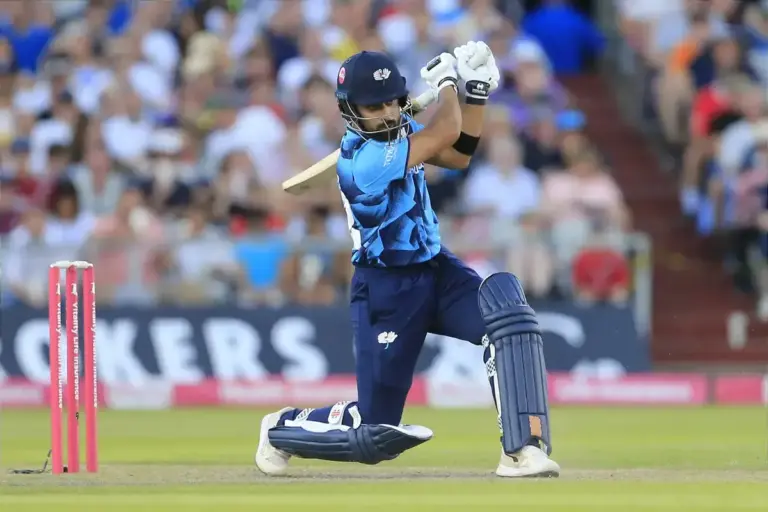 England v Pakistan Second Test: Pakistan Lose Early Wicket In Reply At Lord’s